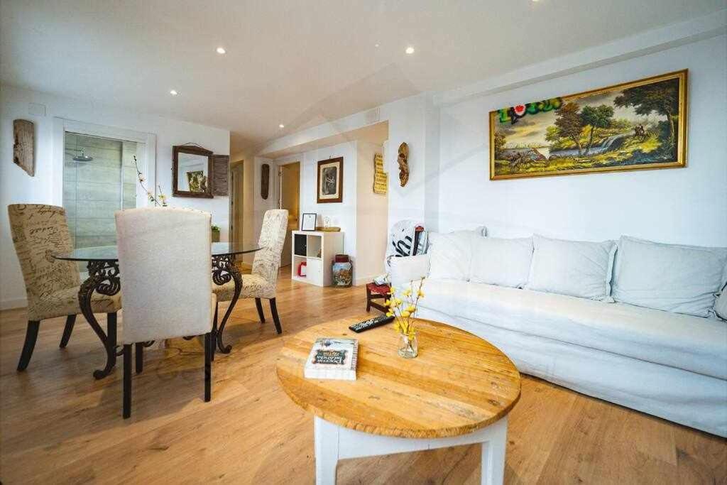אוביידו La Capilla Apartamento מראה חיצוני תמונה